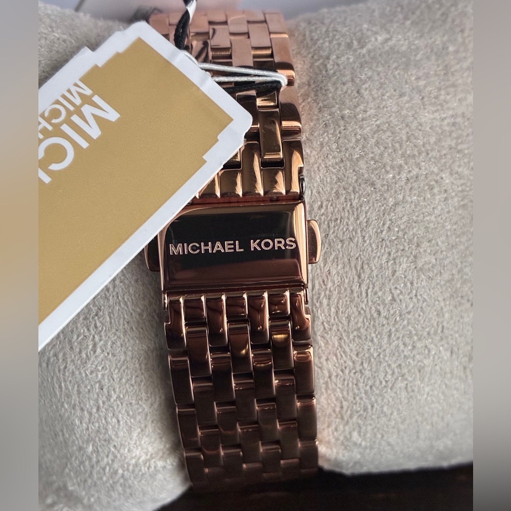 MICHAEL KORS Watch,Michael Kors Women's Watch in Rose Gold with Crystal Accents - Picture 4 of 12